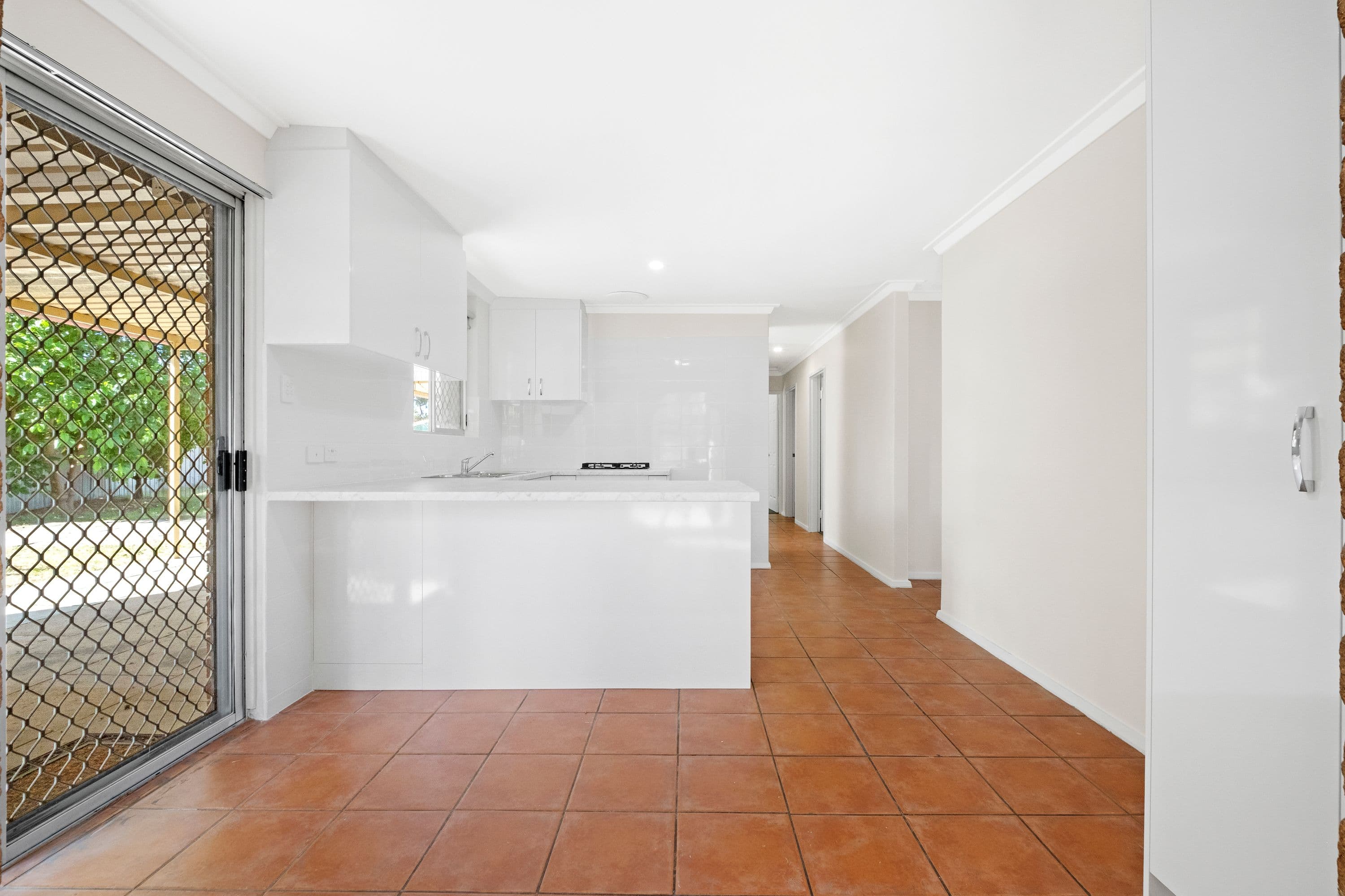 13 Nyran Place, Armadale WA 6112, Armadale - Thumbnail 2