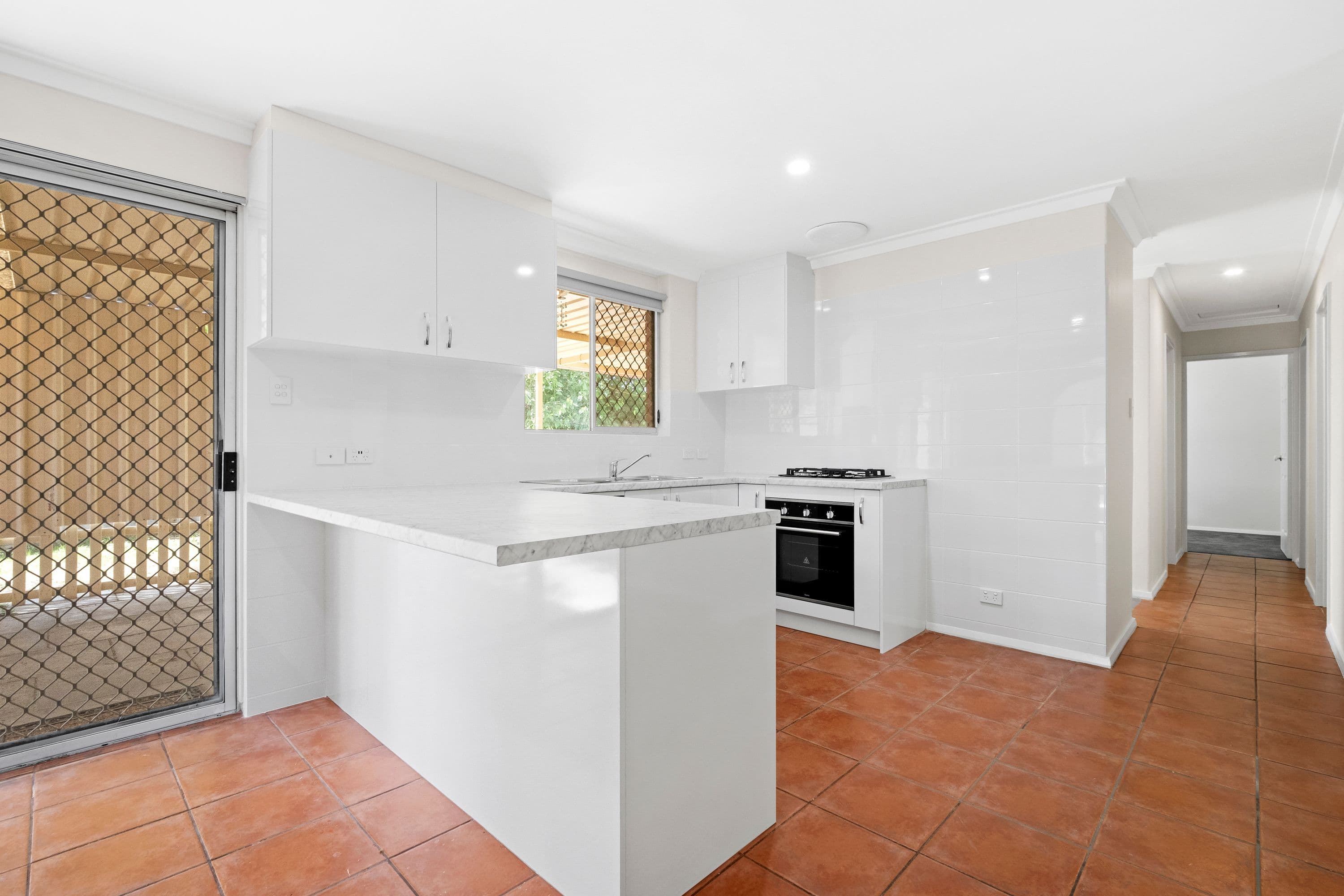 13 Nyran Place, Armadale WA 6112, Armadale - Thumbnail 3