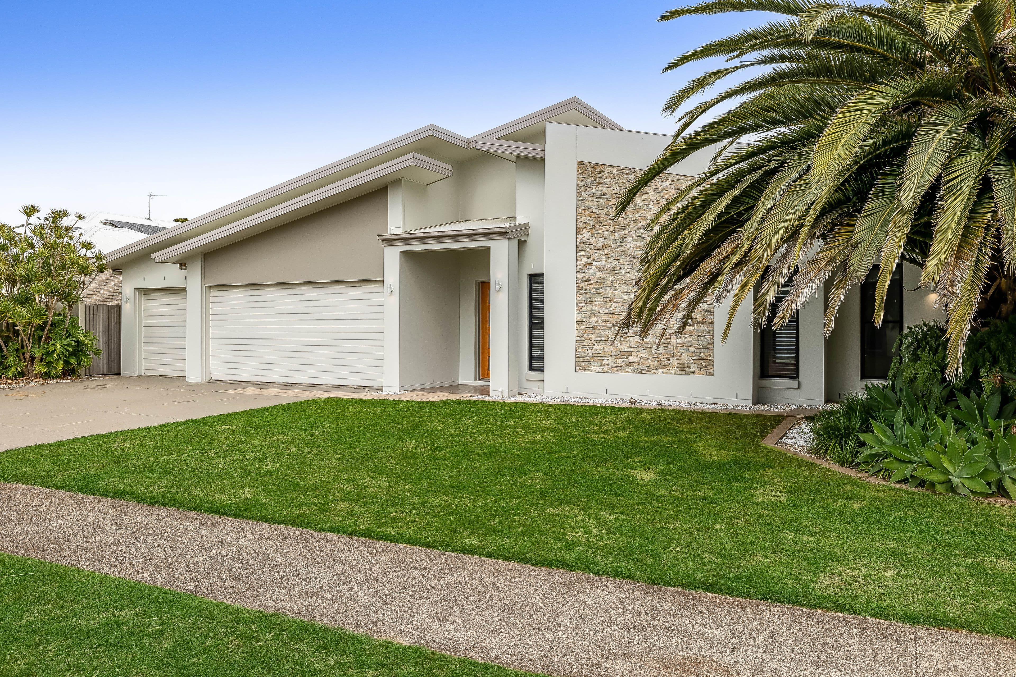 21 Fallon Drive, Middle Ridge QLD 4350, Middle Ridge - Image 1