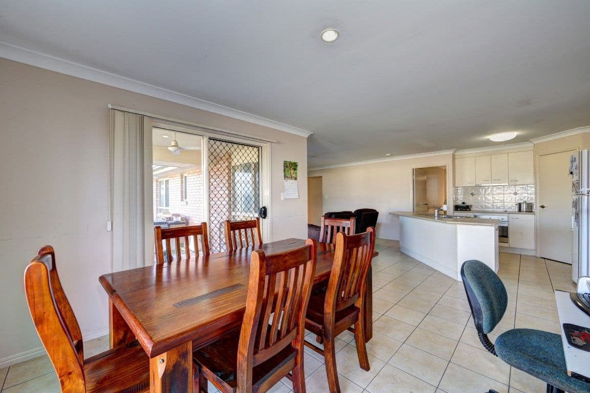 6 Hopton Place, BUNDABERG NORTH QLD 4670, Bundaberg North - Thumbnail 3