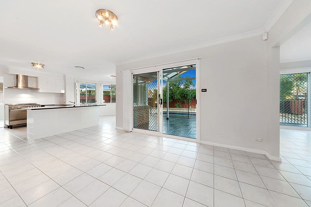 3 Minstrel Place, Rouse Hill - Thumbnail 2