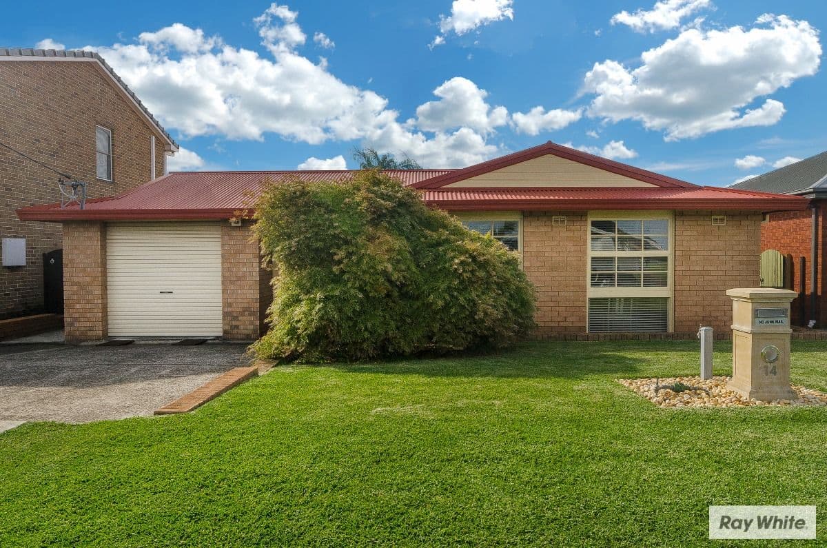 14 Doris Avenue, WOONONA NSW 2517, Woonona - Image 1