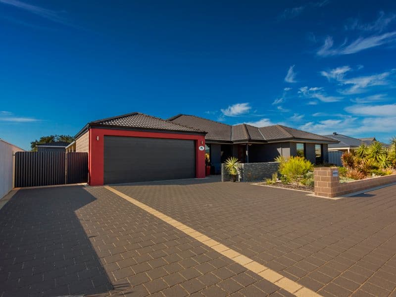 8 Wahn Avenue, Waggrakine WA 6530, Waggrakine - Thumbnail 2