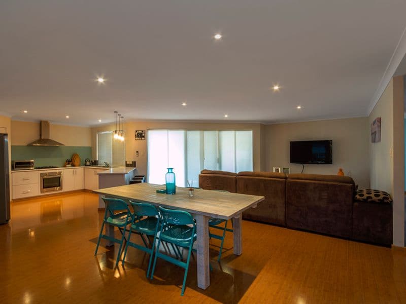 8 Wahn Avenue, Waggrakine WA 6530, Waggrakine - Thumbnail 6