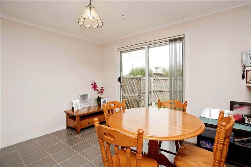 28 Cameron Crescent, LARA VIC 3212, Lara - Thumbnail 7