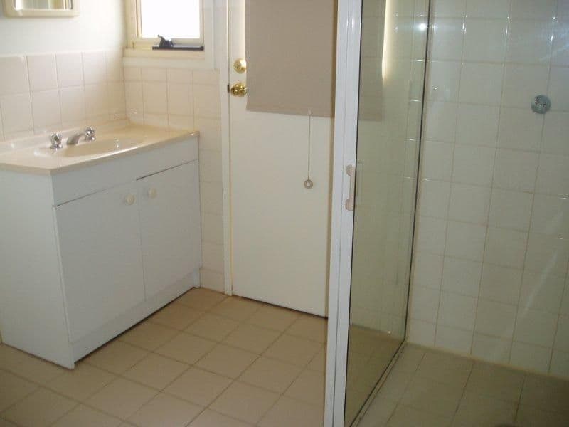 327 Chapple Street, BROKEN HILL NSW 2880, Broken Hill - Thumbnail 6