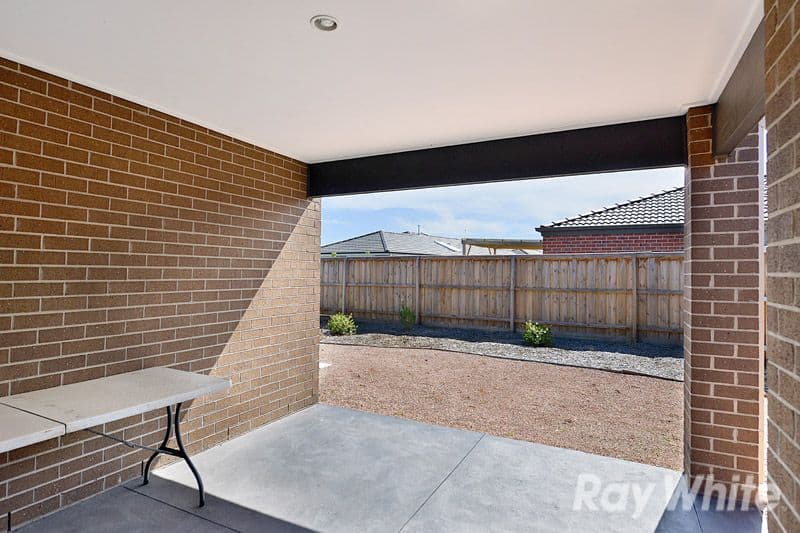 105 Henry Road, Pakenham VIC 3810, Pakenham - Thumbnail 8