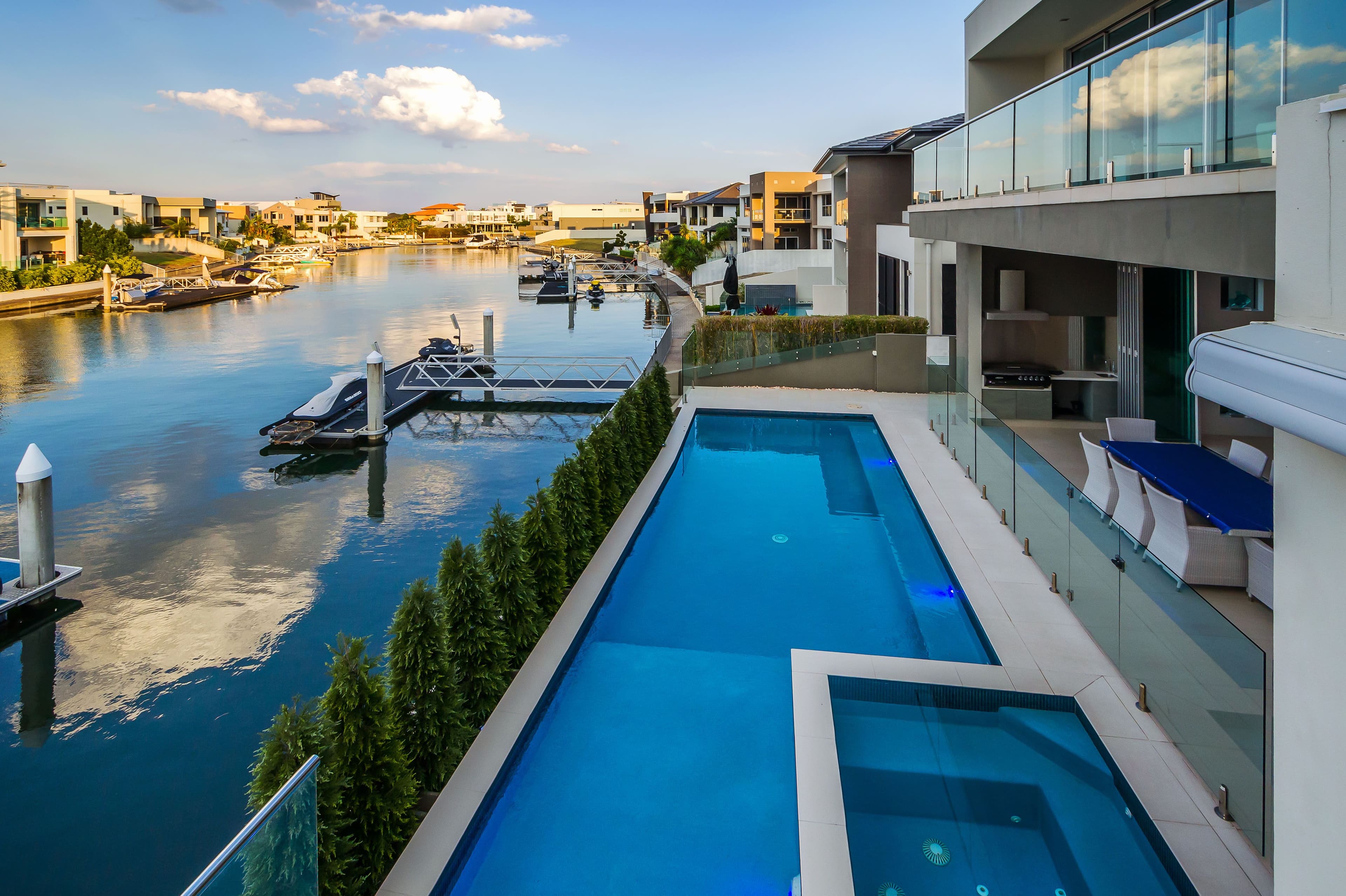 12 Royal Albert Crescent, Sovereign Islands QLD 4216, Sovereign Islands - Image 1