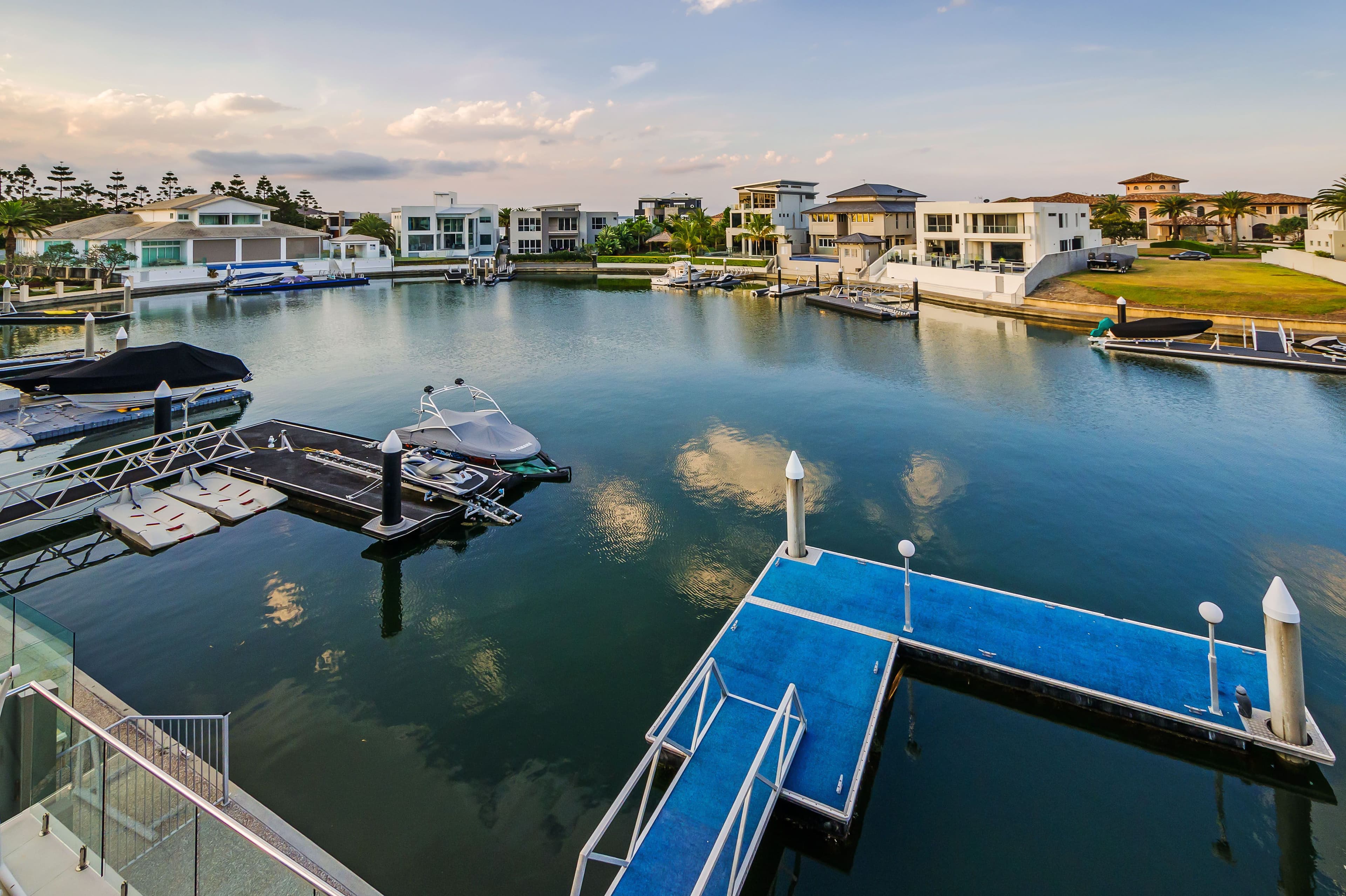 12 Royal Albert Crescent, Sovereign Islands QLD 4216, Sovereign Islands - Thumbnail 4