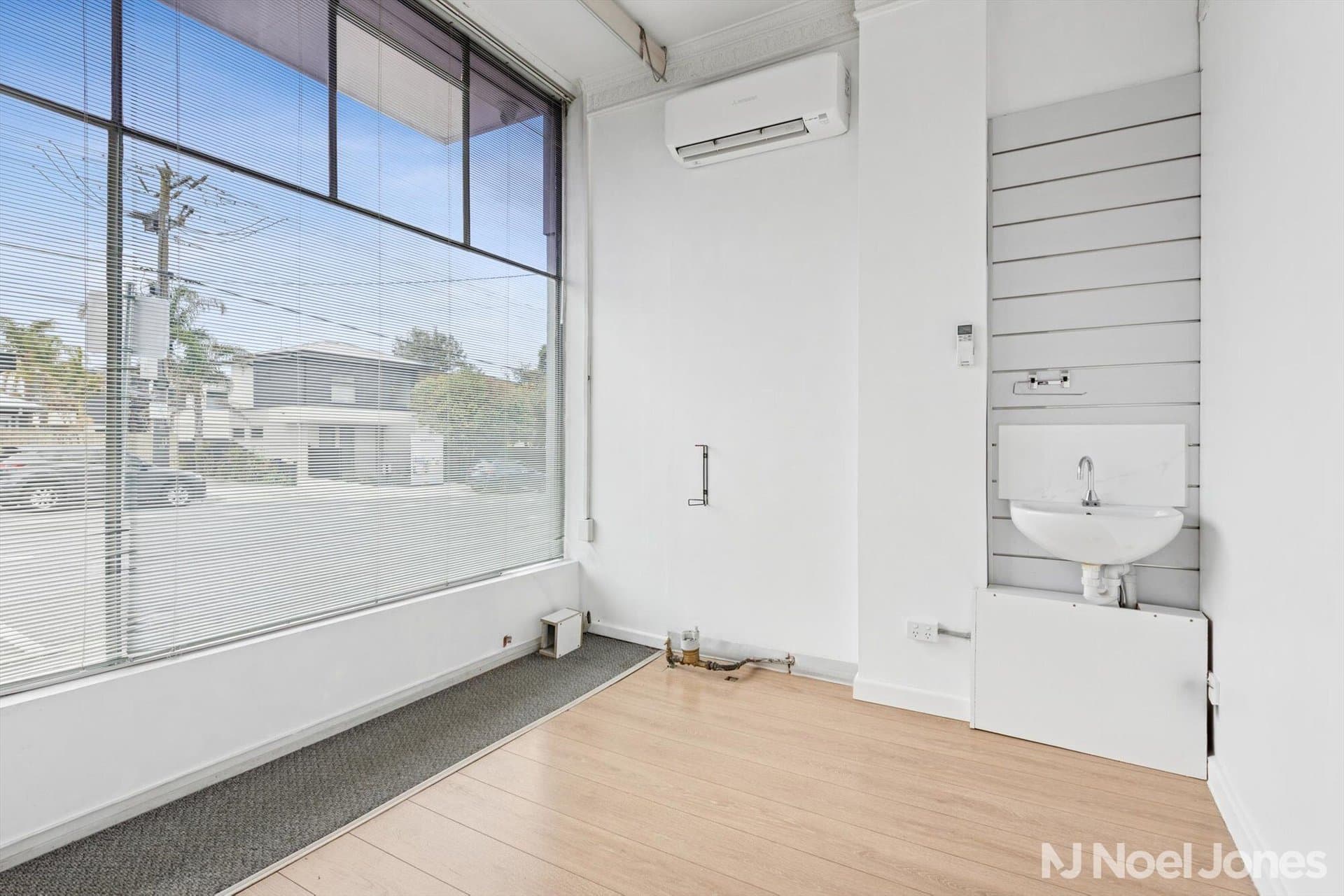 136 Surrey Road, Blackburn - Thumbnail 5