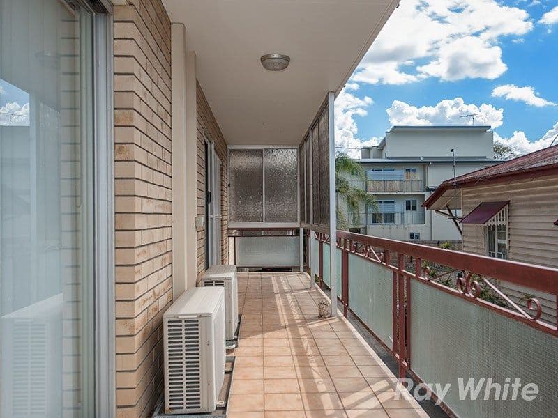18 Dwyer Street, NUNDAH QLD 4012, Nundah - Thumbnail 4