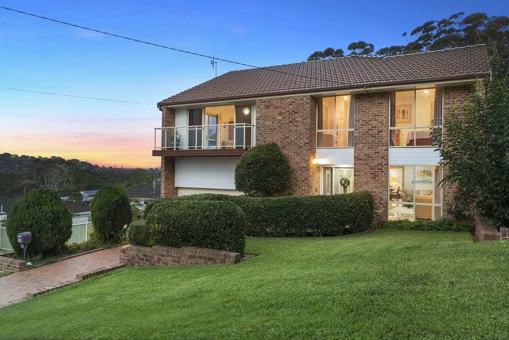 55  Joan Street, Forresters Beach - Image 1