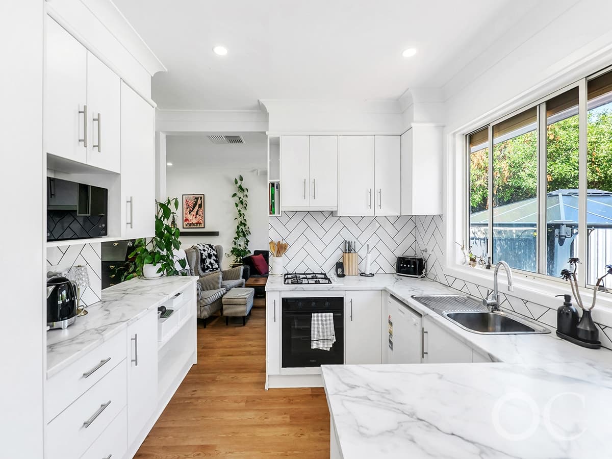 12 Sylvan Crescent, Surrey Downs - Thumbnail 8