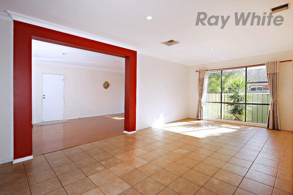 33 Glastonbury Circuit, Point Cook VIC 3030, Point Cook - Thumbnail 5
