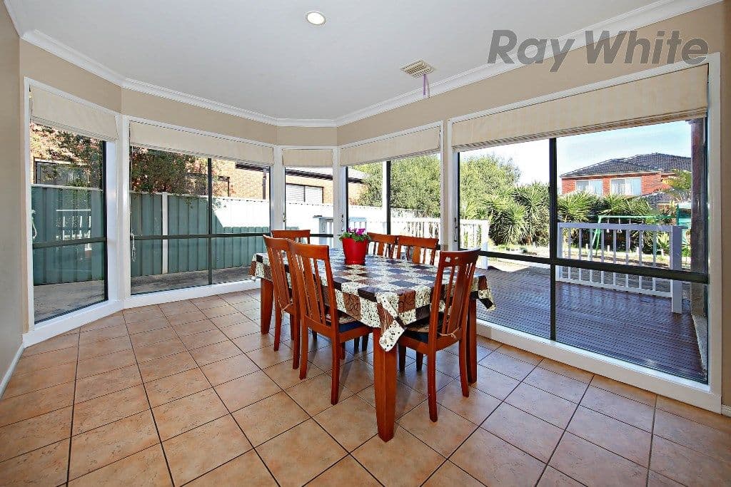 33 Glastonbury Circuit, Point Cook VIC 3030, Point Cook - Thumbnail 6