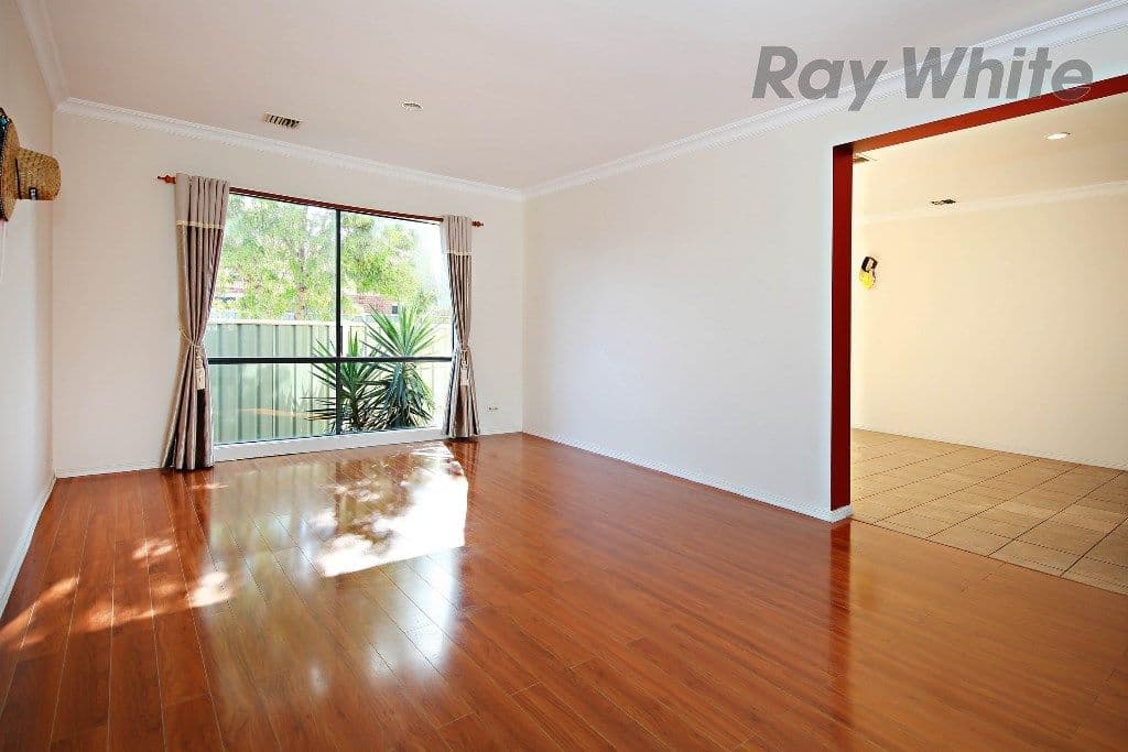 33 Glastonbury Circuit, Point Cook VIC 3030, Point Cook - Thumbnail 7