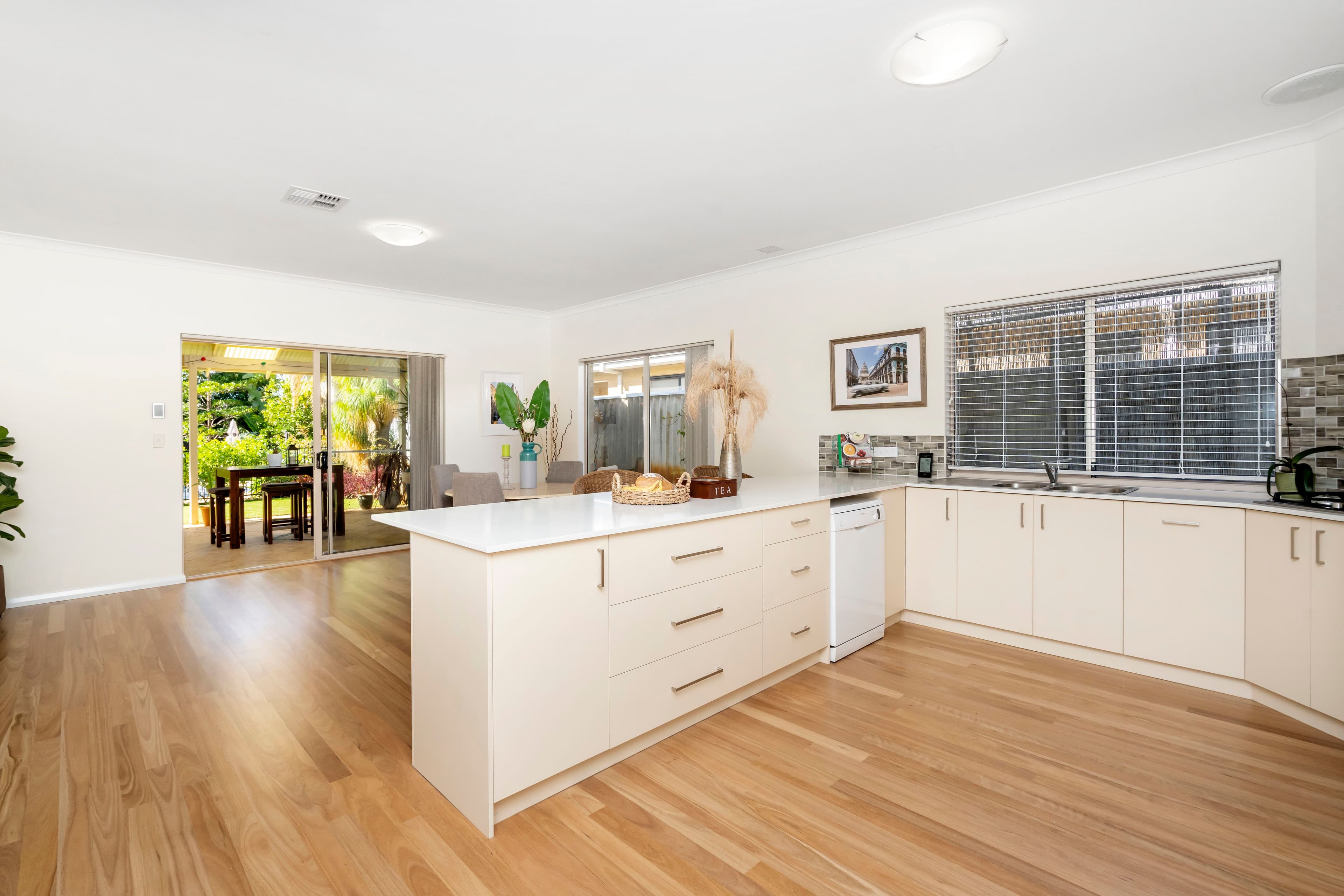 12 Mileto Street, Dianella WA 6059, Dianella - Thumbnail 8