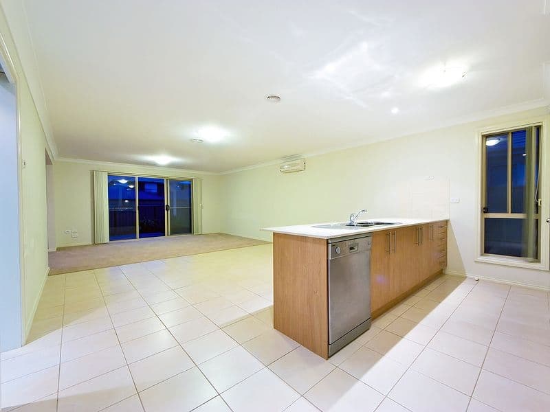 25 Dargy Amble, POINT COOK VIC 3030, Point Cook - Thumbnail 4
