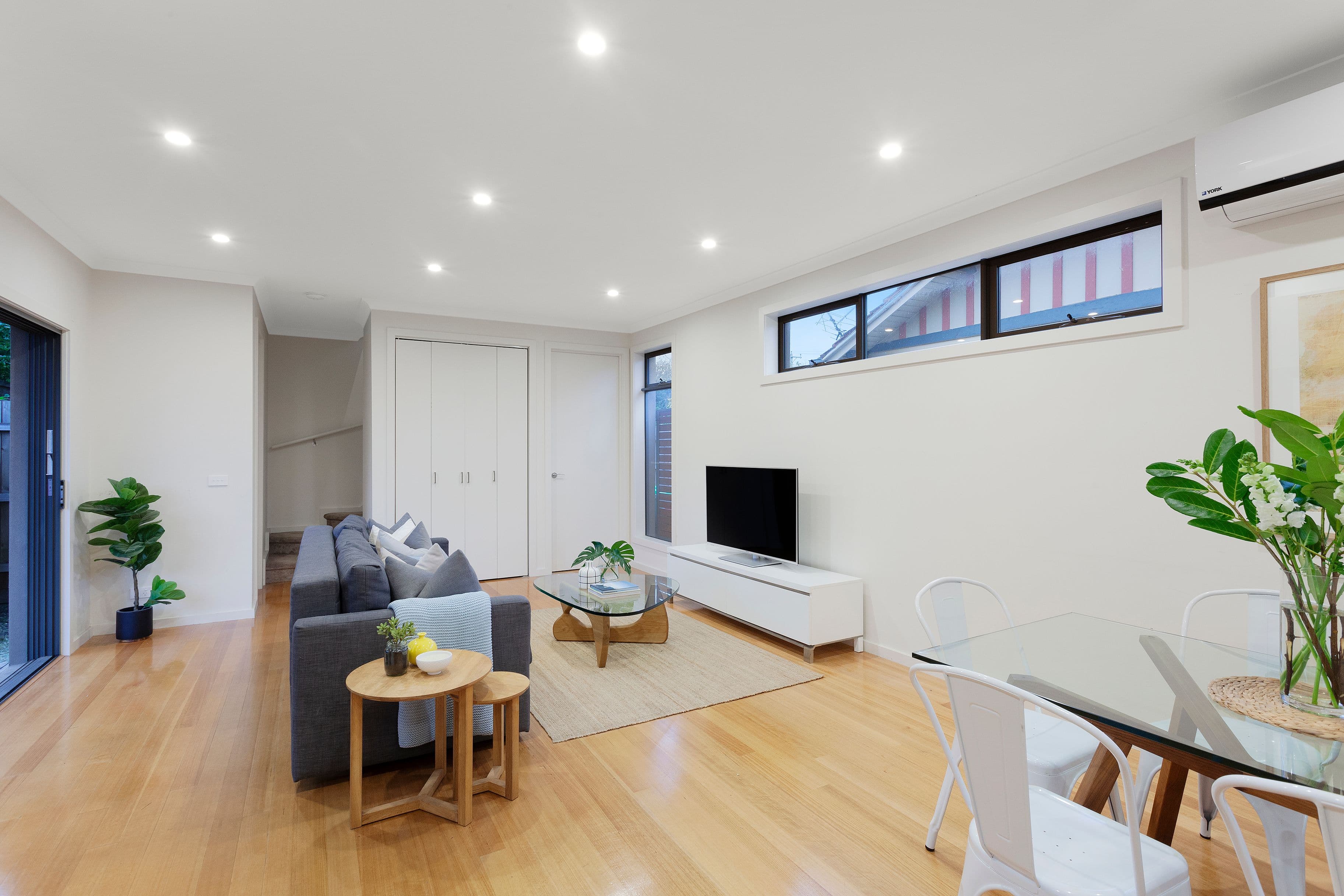 10 Howe Street, Murrumbeena VIC 3163, Murrumbeena - Image 1