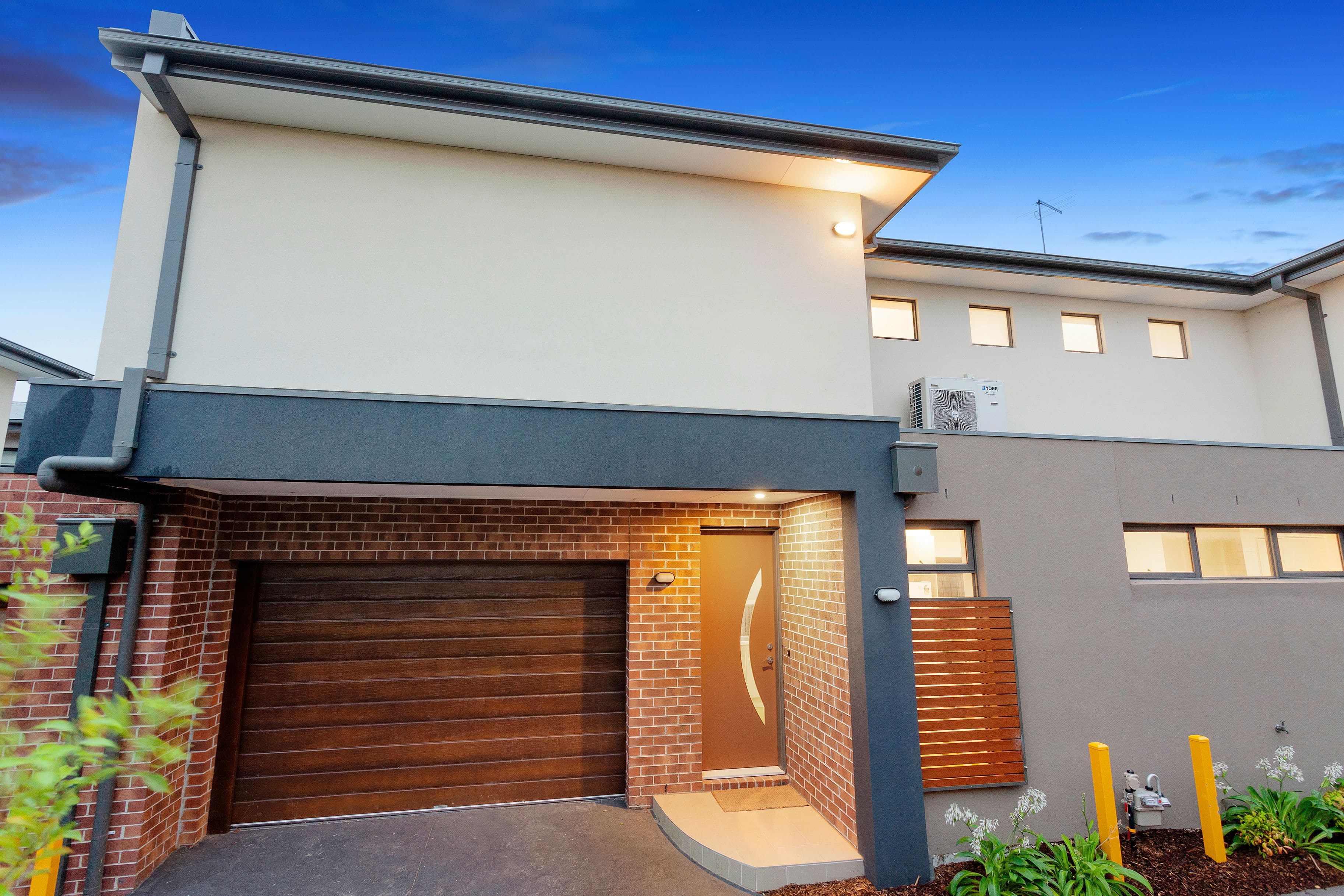 10 Howe Street, Murrumbeena VIC 3163, Murrumbeena - Thumbnail 2