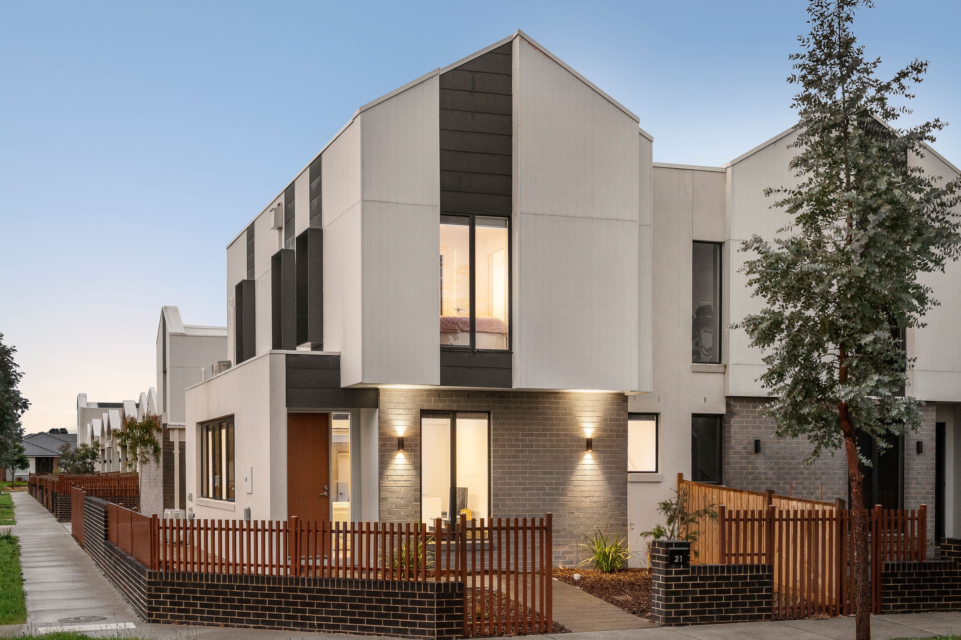 21 Emery Avenue, Doreen VIC 3754, Doreen - Image 1