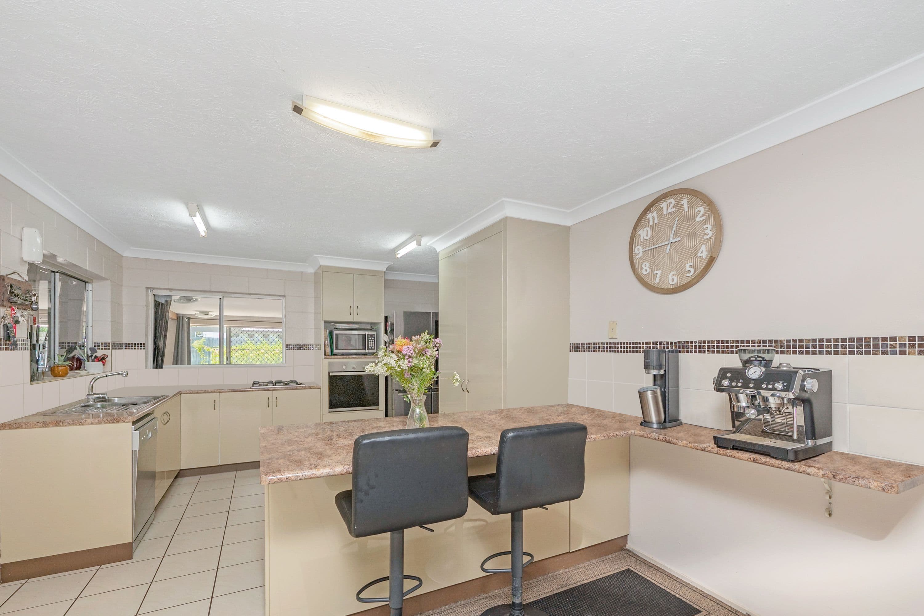 15 Georgina Street, Wulguru QLD 4811, Wulguru - Thumbnail 2