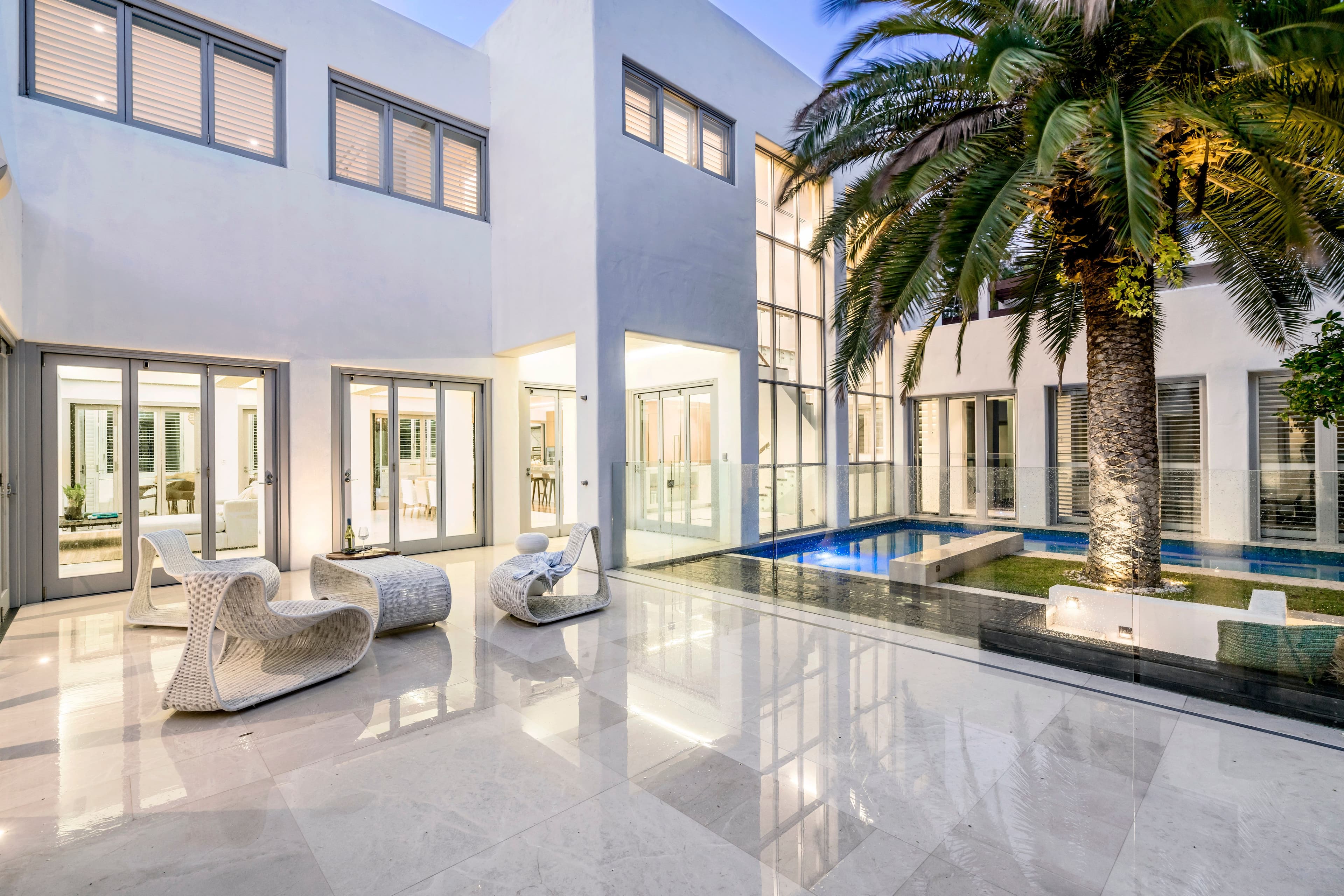 3 Ocean Court, City Beach WA 6015, City Beach - Thumbnail 2