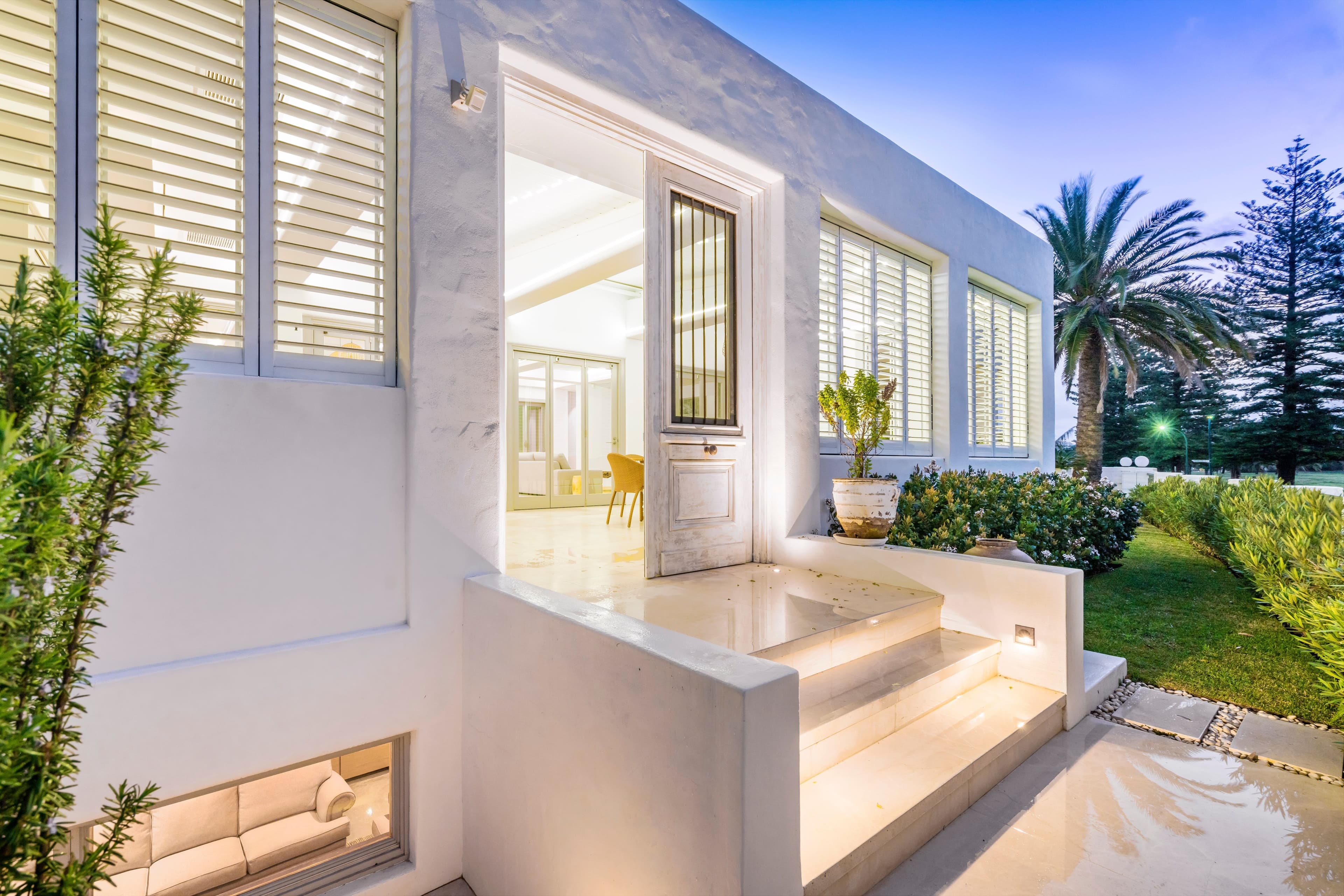 3 Ocean Court, City Beach WA 6015, City Beach - Thumbnail 4