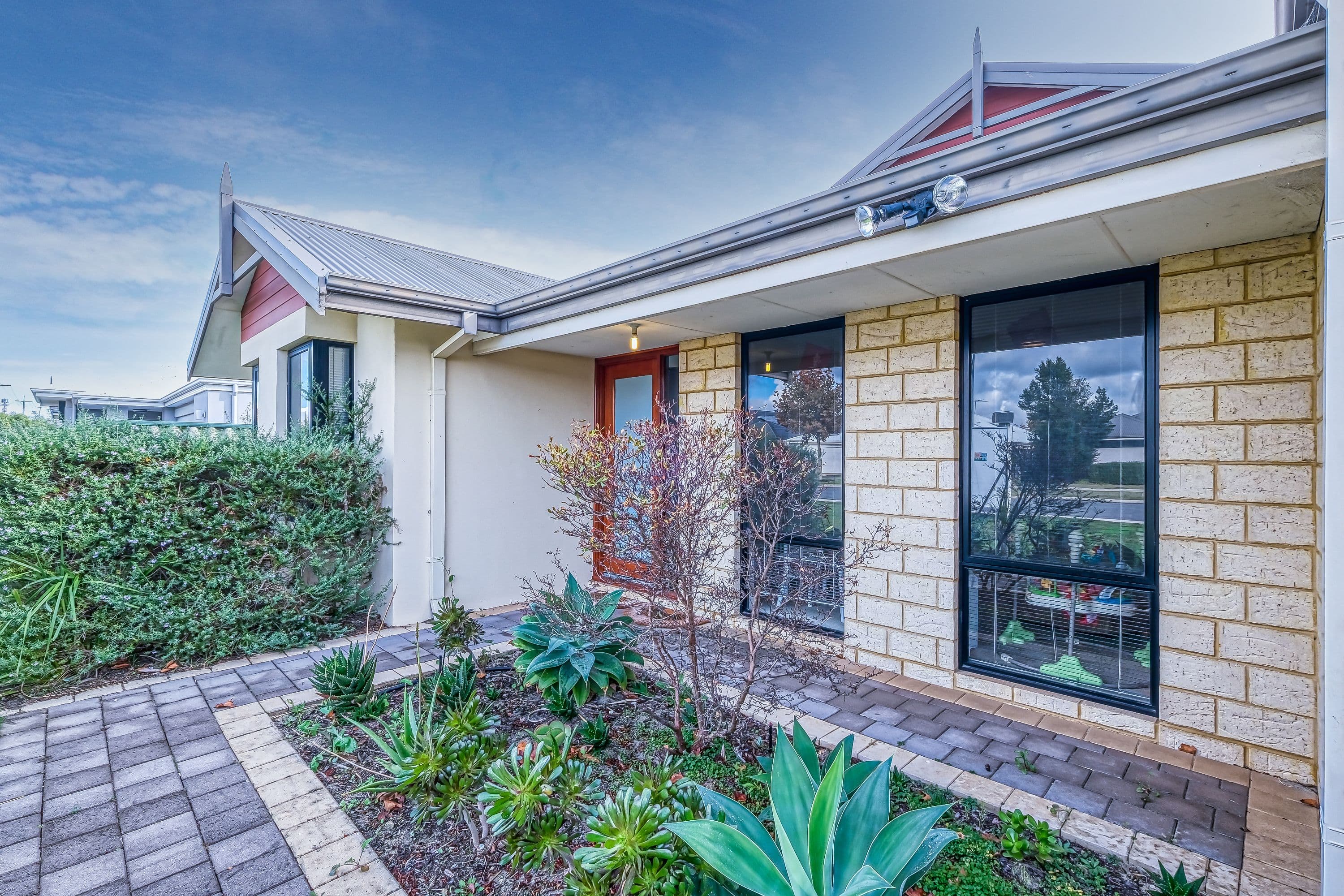 199 Gaebler Road, Aubin Grove WA 6164, Aubin Grove - Thumbnail 2