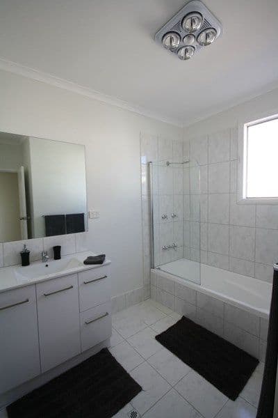 16 Hamilton Street, Warwick QLD 4370, Warwick - Thumbnail 5