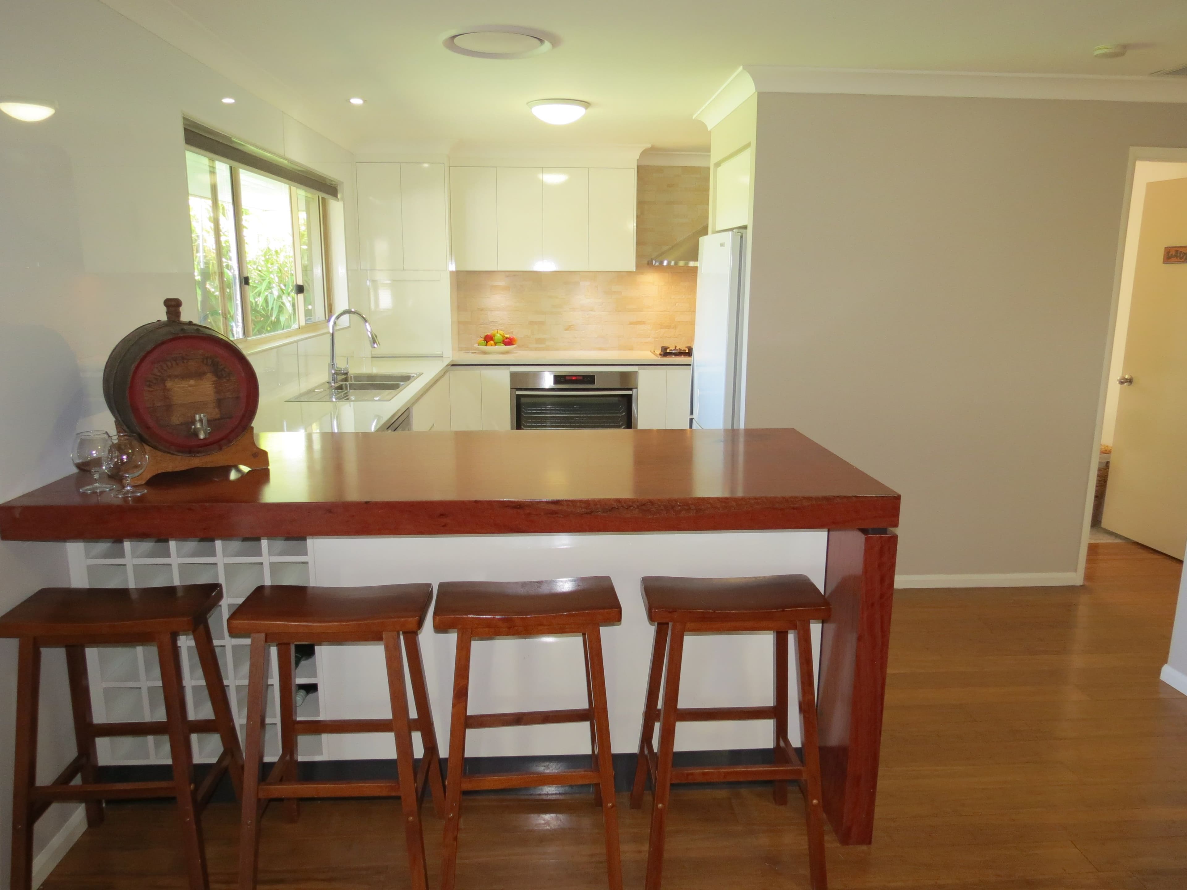 16 Cowan Crescent, Emerald QLD 4720, Emerald - Thumbnail 4