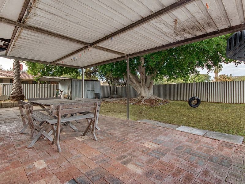 28 Goongarrie Drive, Waikiki WA 6169, Waikiki - Thumbnail 2