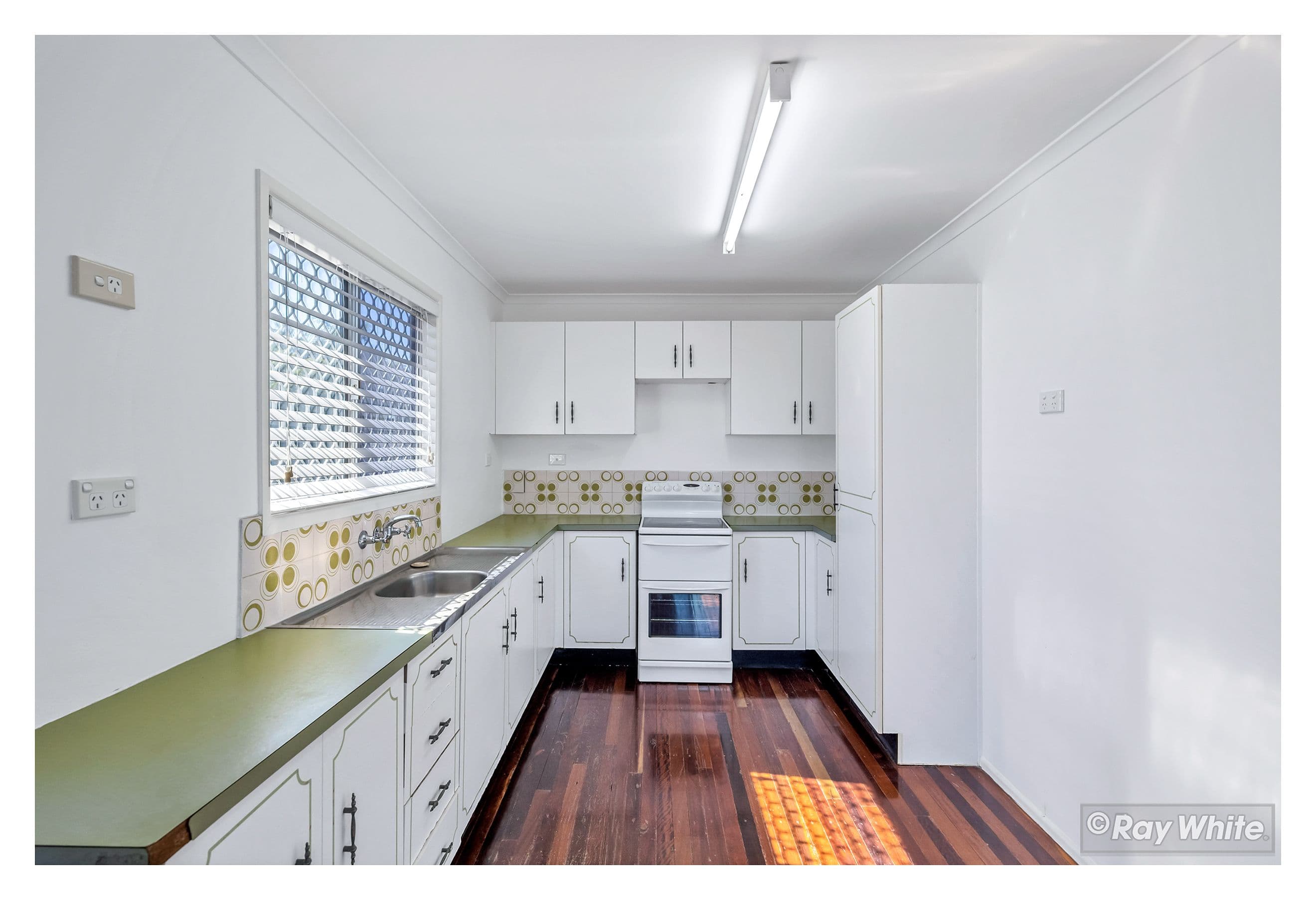 128 Haynes Street, Kawana QLD 4701, Kawana - Thumbnail 2