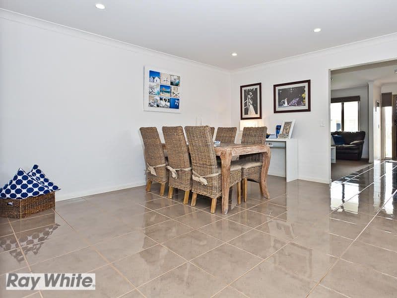 8 Dandelion Street, GRIFFIN QLD 4503, Griffin - Thumbnail 6
