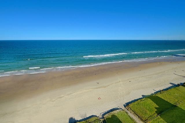 The Penthouses 20 Old Burleigh Road, SURFERS PARADISE QLD 4217, Surfers Paradise - Thumbnail 2