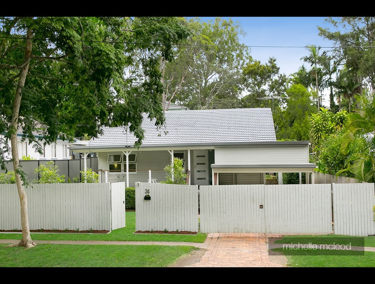 24 Noreen Street, Chapel Hill QLD 4069, Chapel Hill - Image 1