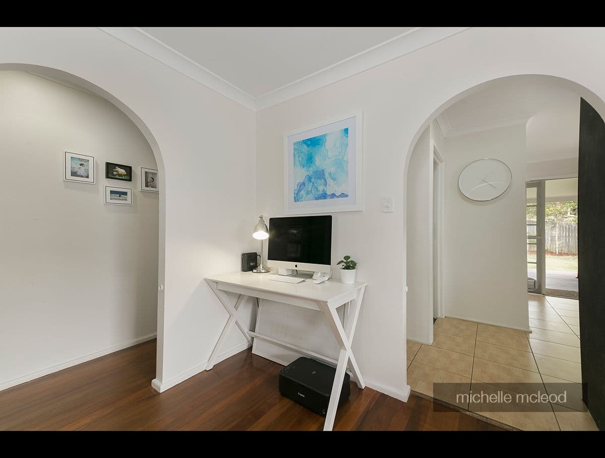 24 Noreen Street, Chapel Hill QLD 4069, Chapel Hill - Thumbnail 8