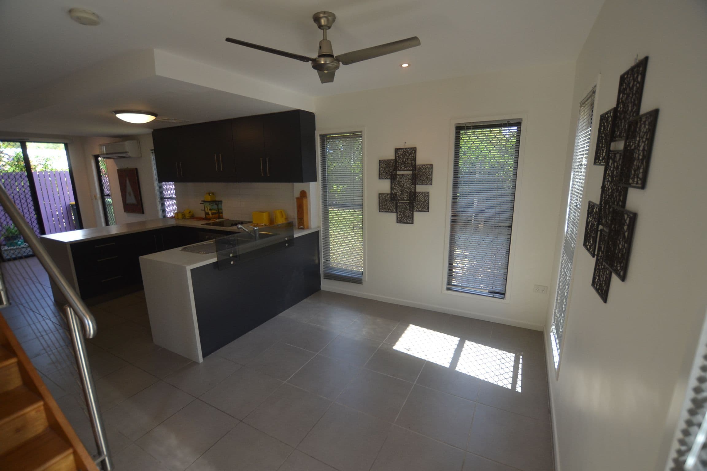 Unit 5, 41 Adelaide Park Road, Yeppoon QLD 4703, Yeppoon - Thumbnail 2