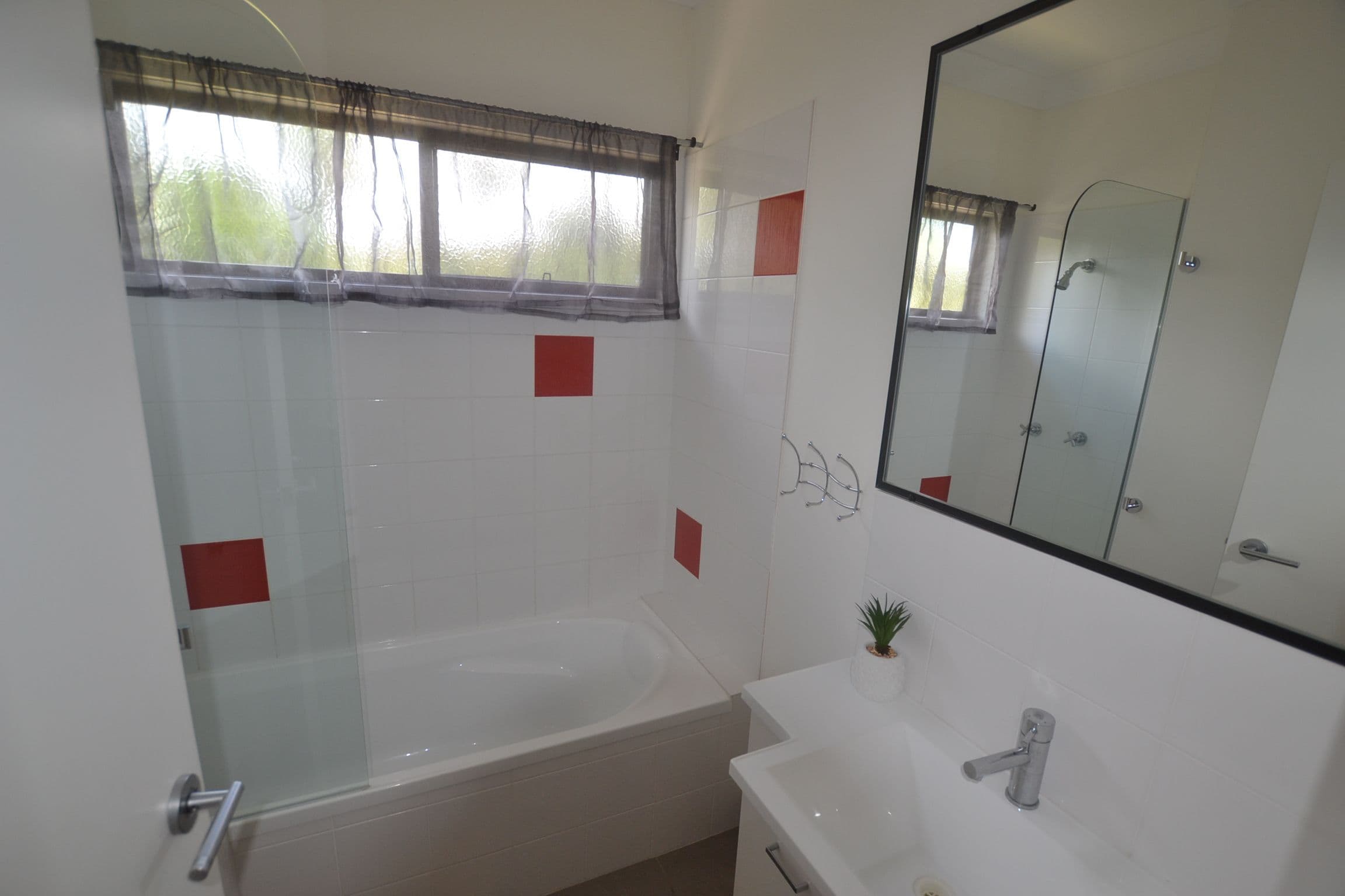 Unit 5, 41 Adelaide Park Road, Yeppoon QLD 4703, Yeppoon - Thumbnail 8