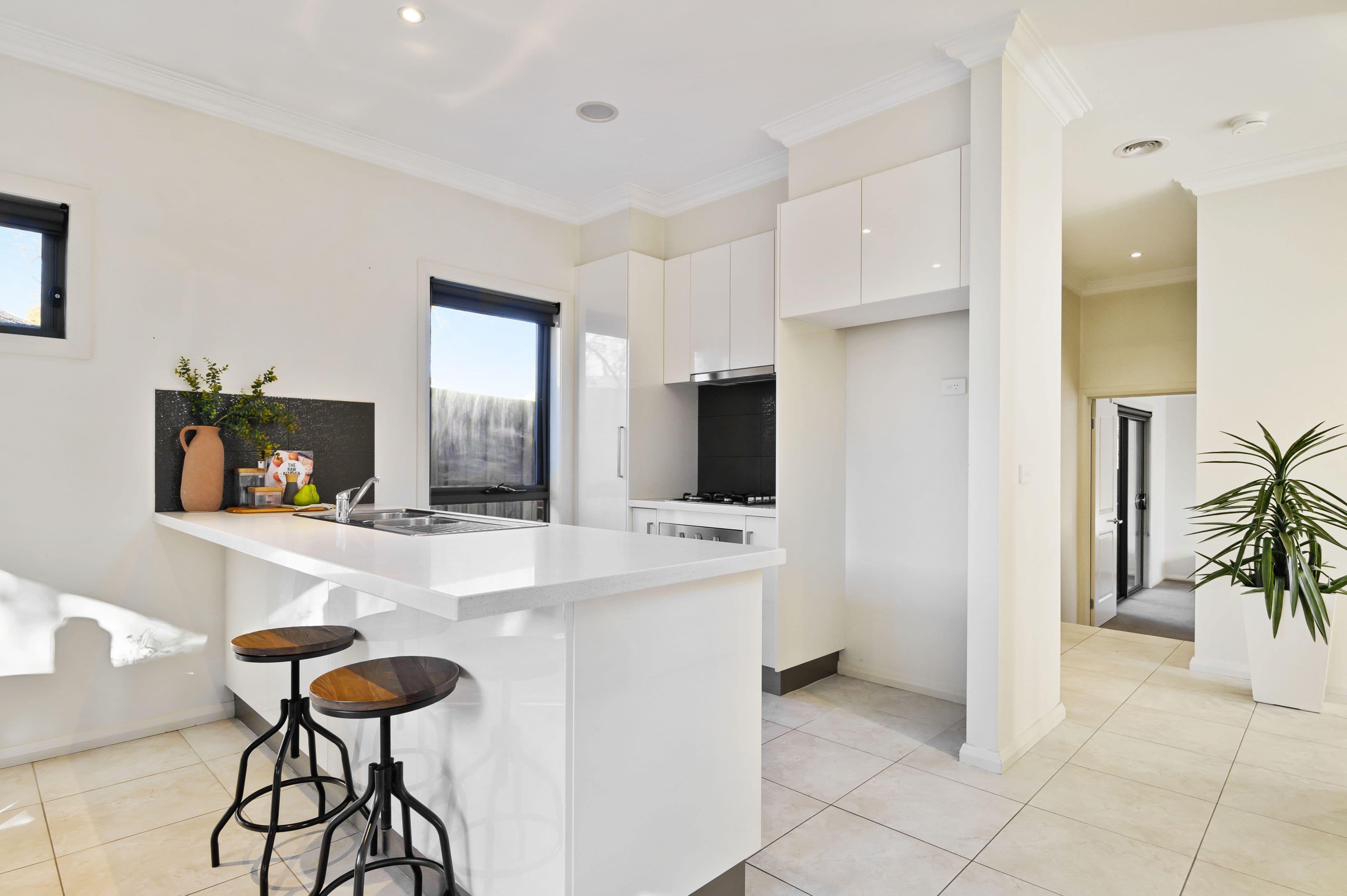 119 Scoresby Road, Bayswater VIC 3153, Bayswater - Thumbnail 2