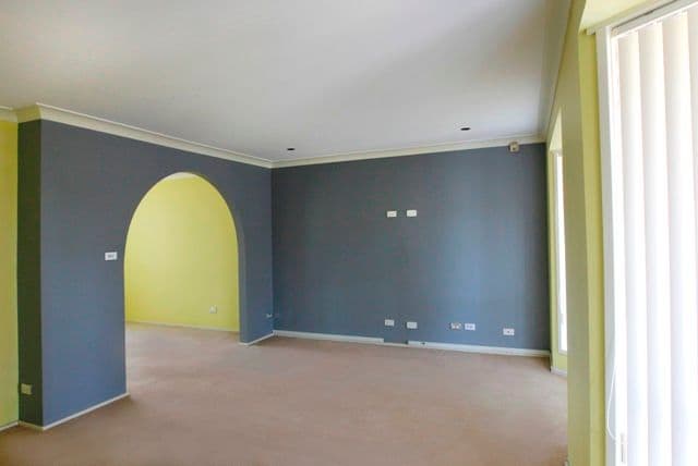 39 Restwell Road, BOSSLEY PARK NSW 2176, Bossley Park - Thumbnail 2