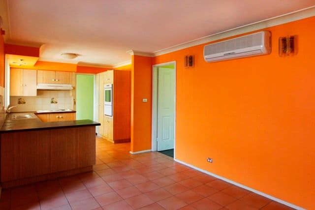 39 Restwell Road, BOSSLEY PARK NSW 2176, Bossley Park - Thumbnail 4