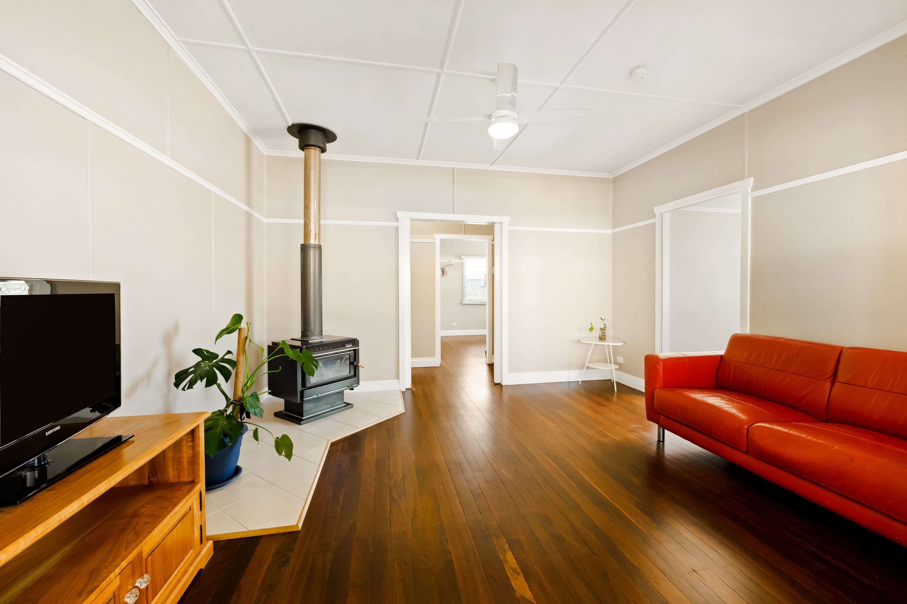 12 Victory Street, Newtown QLD 4350, Newtown - Thumbnail 2