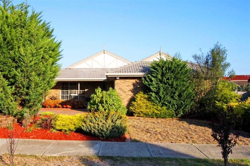 23 Stockwell Crescent, KEILOR DOWNS VIC 3038, Keilor Downs - Thumbnail 2