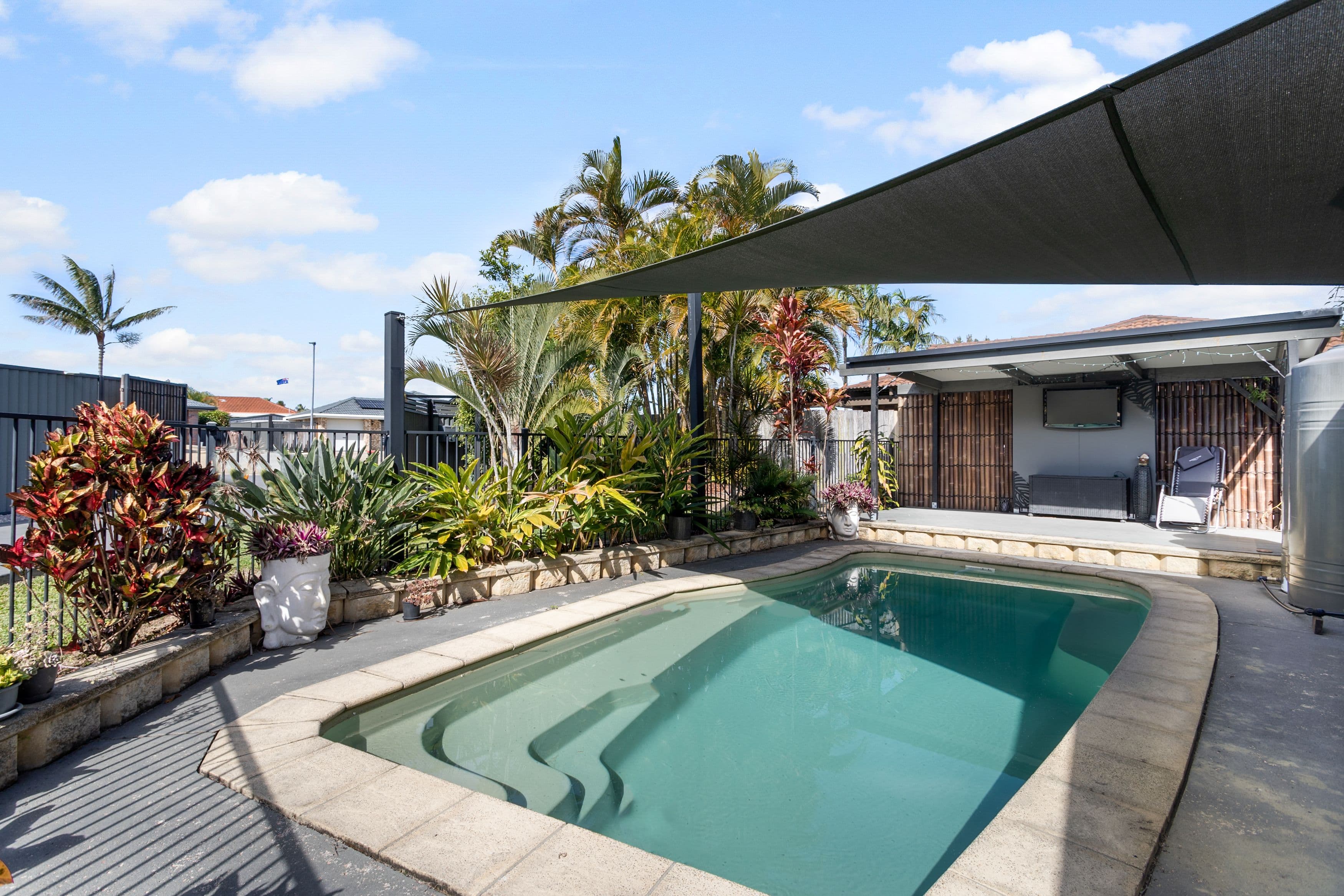 7 Lancaster Place, Sandstone Point QLD 4511, Sandstone Point - Image 1