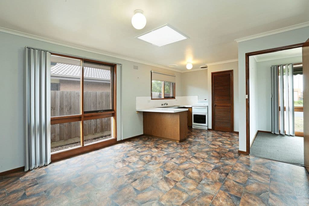 7 Shepherdson Avenue, Corio VIC 3214, Corio - Thumbnail 3