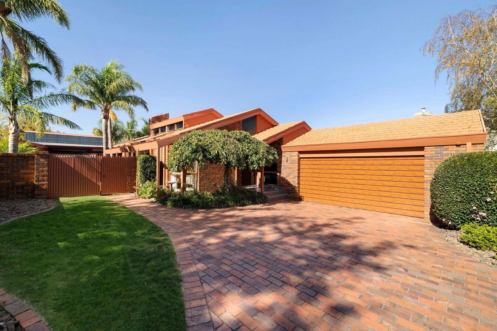8 Ryan Court, Berwick VIC 3806, Berwick - Image 1