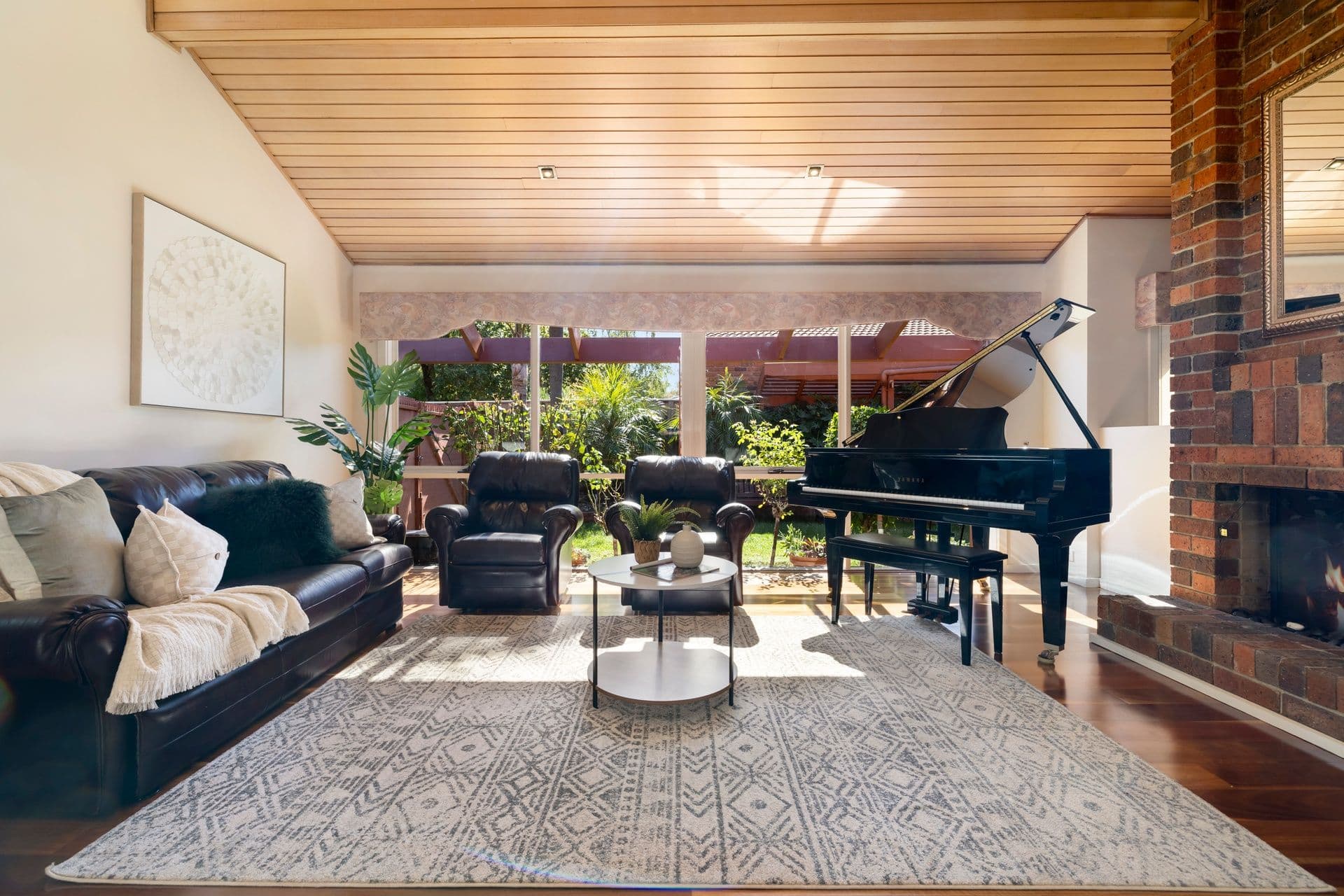 8 Ryan Court, Berwick VIC 3806, Berwick - Thumbnail 4