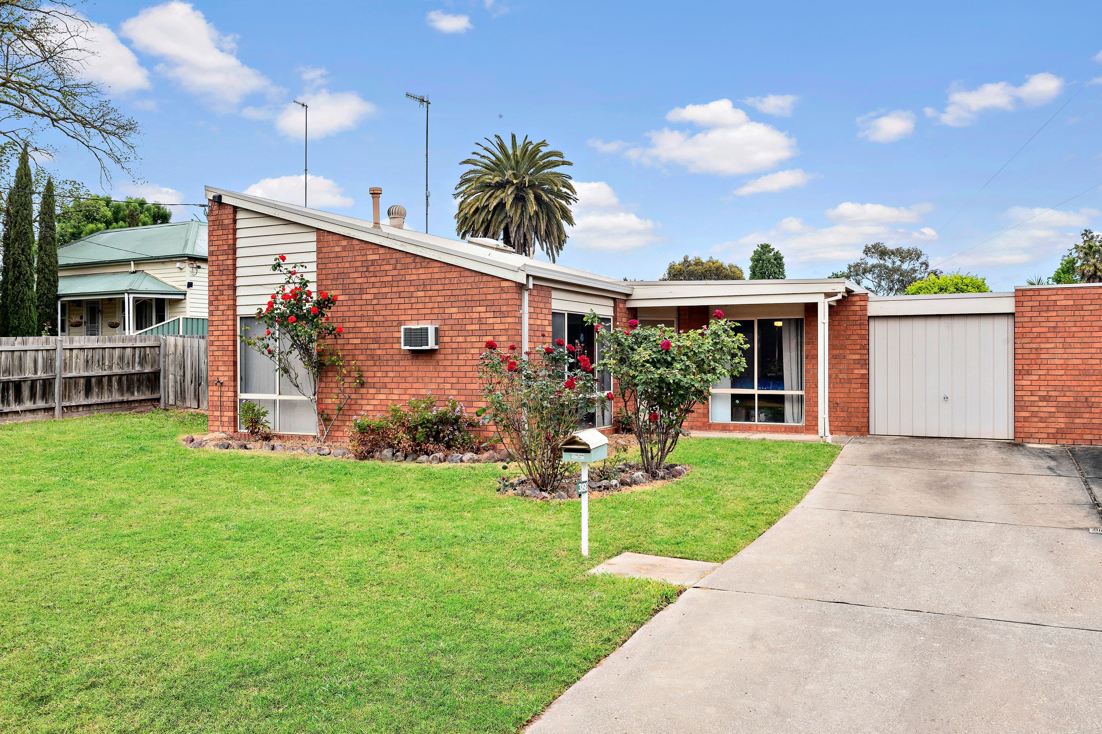 198 High Street, Broadford VIC 3658, Broadford - Image 1