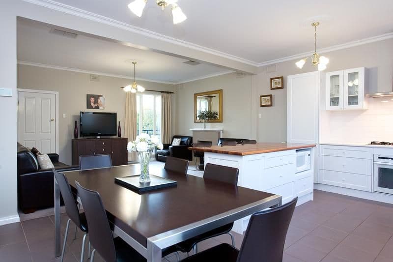28 Aloomba Street, CHADSTONE VIC 3148, Chadstone - Thumbnail 4